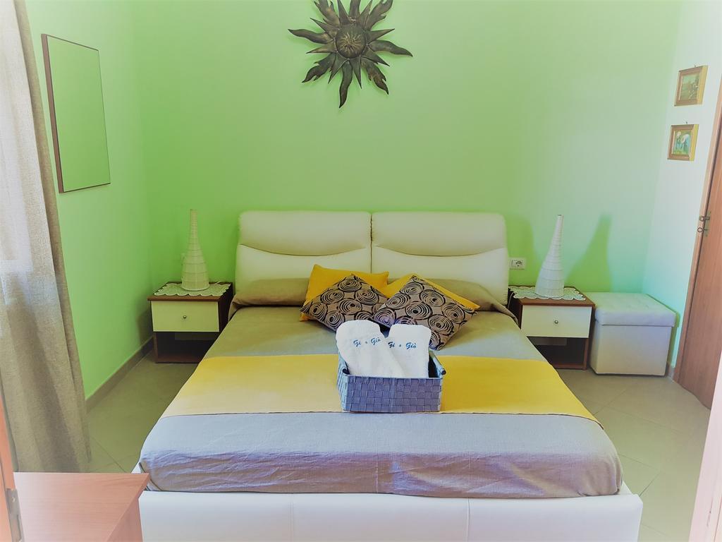 B&B Gi & Gio Càbras Екстериор снимка