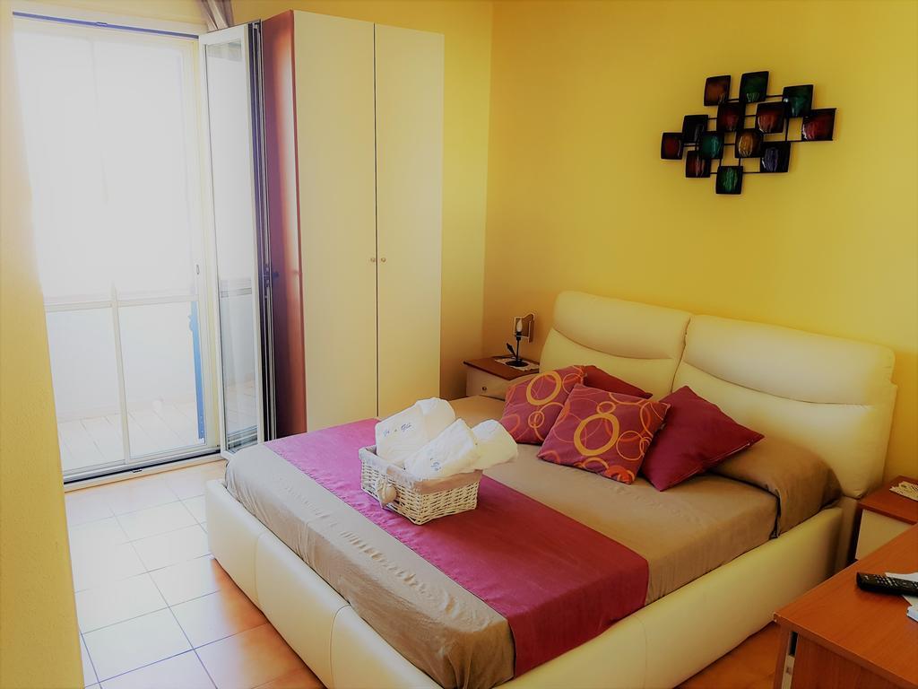 B&B Gi & Gio Càbras Екстериор снимка